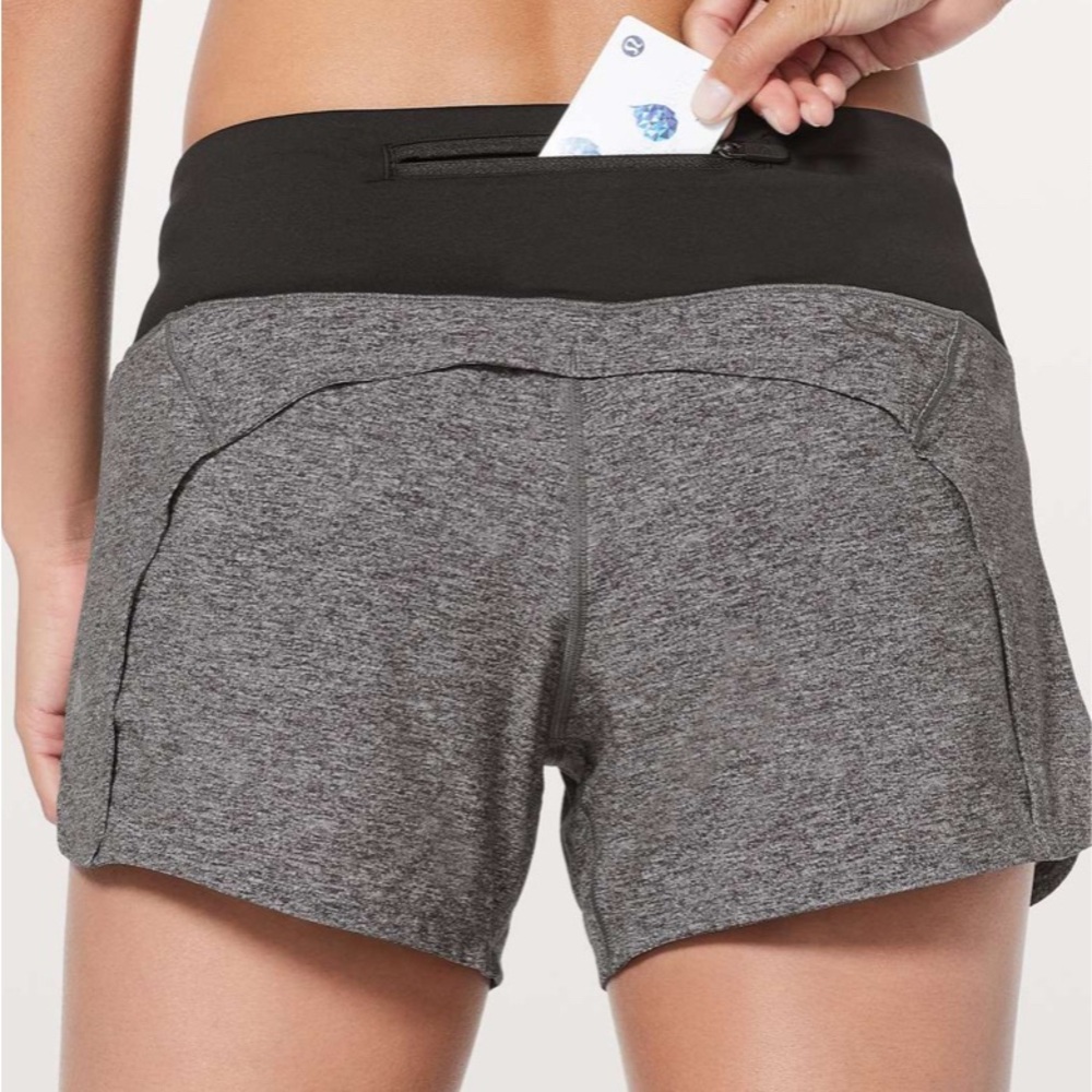 ✨Lululemon Run Times Short II *4"
Heather Lux Multi Black / Black size 10